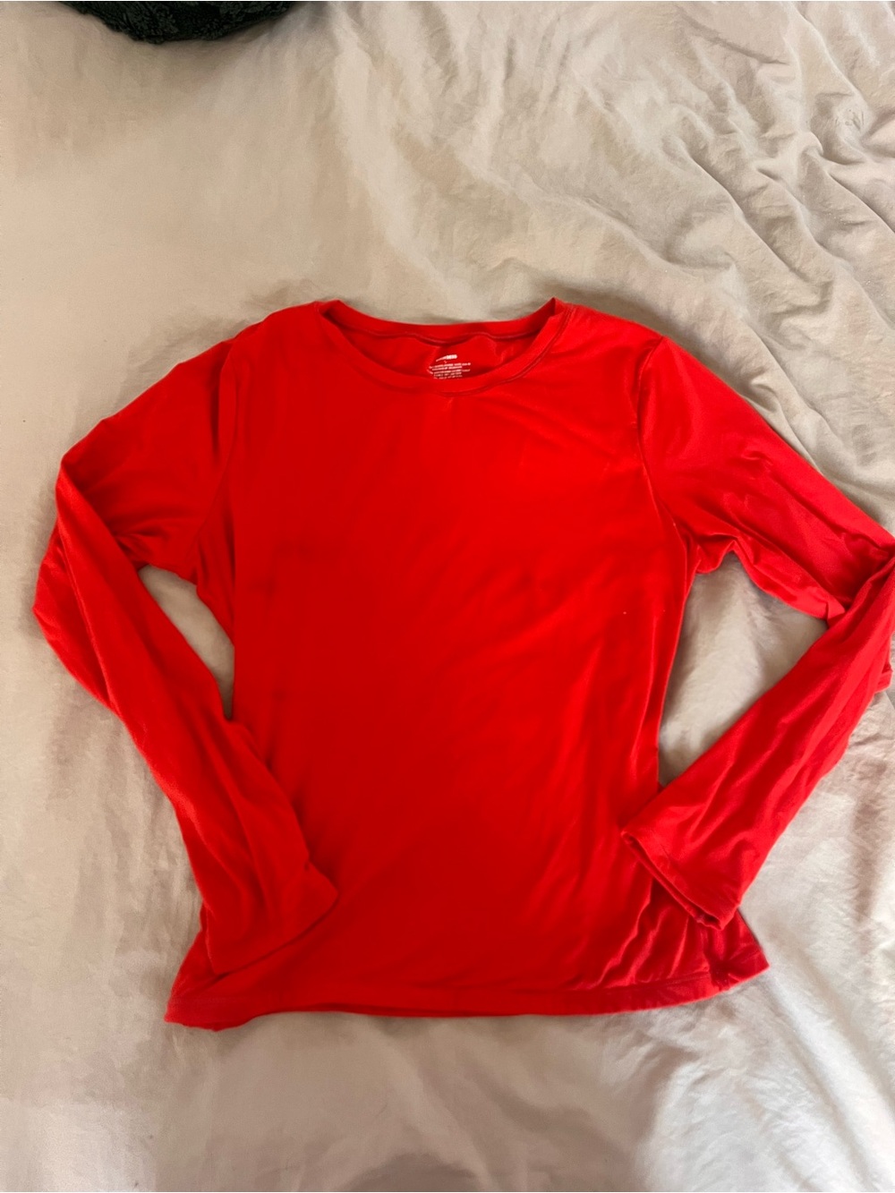 Women's Red Long-Sleeve Crewneck Tee